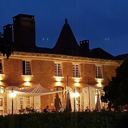 Bed and Breakfast Logis Domaine De Peyrolade Daux Exterior foto